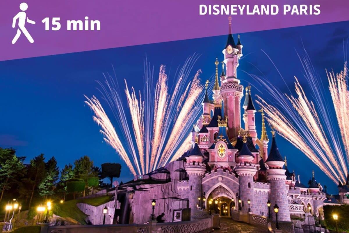 Disney Family - S4 Serris Extérieur photo